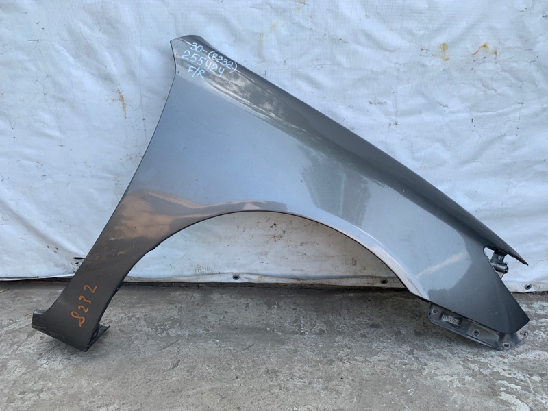Запчасть крыло переднее правое TOYOTA CAMRY 30 02-06 2005 2.4 2AZFE 53801-AA020 Б/У Крыло переднее правое TOYOTA CAMRY 30 02-06 2005 2.4 2AZFE 53801-AA020 Б/У