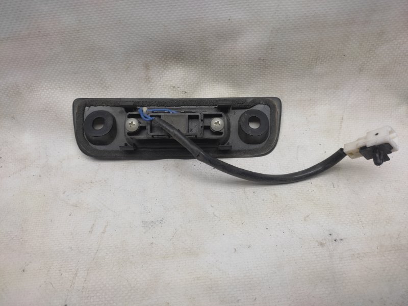 Кнопка открывания багажника наружная SUZUKI KIZASHI 09-14