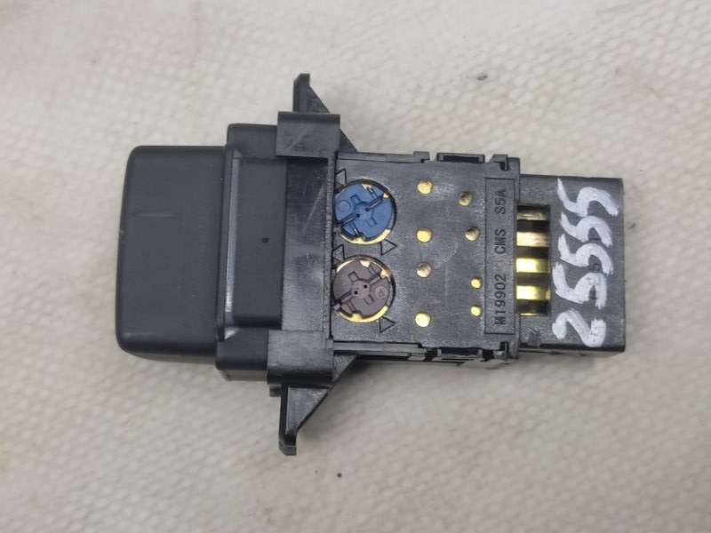 Кнопка закрывания крышки багажника RDX 12-19 2015 TB3 3.5 J35Z2