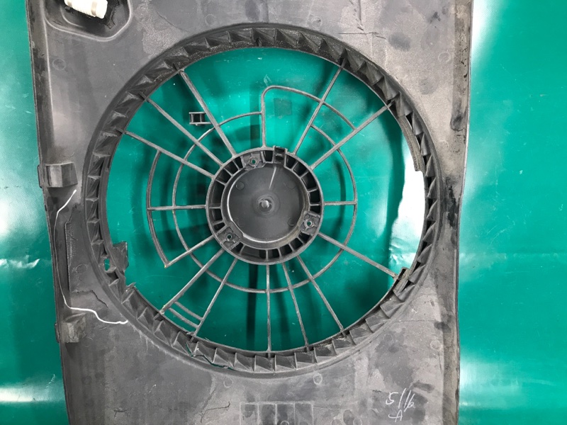 Диффузор вентилятора основного радиатора SONATA YF 10-14 2013 2.4L 4