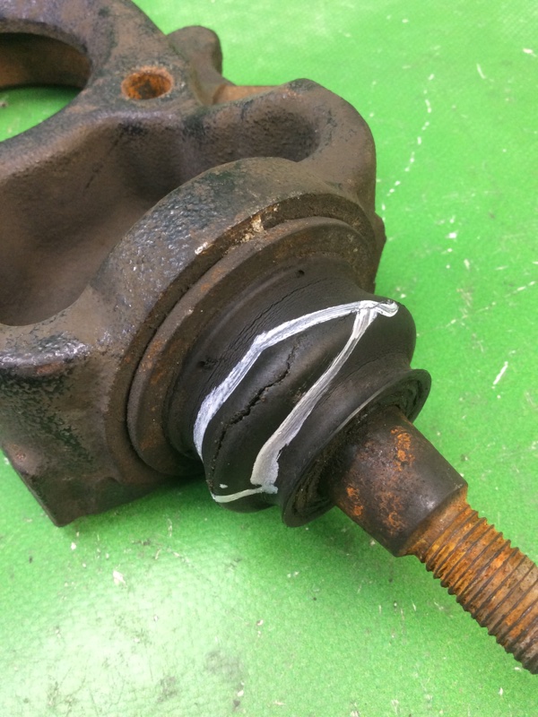 Кулак поворотный передний левый DODGE AVENGER 07-14 JS 3.6 ERB