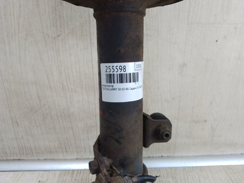 Амортизатор передний левый CAMRY 30 02-06 2004 Седан 2.4 2AZFE Амортизатор передний левый CAMRY 30 02-06 2004 Седан 2.4 2AZFE