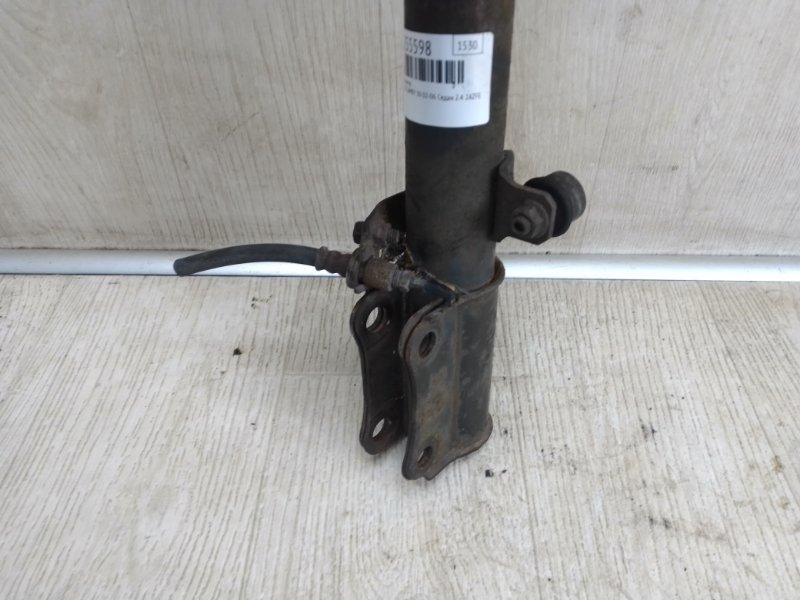 Амортизатор передний левый TOYOTA CAMRY 30 02-06 Седан 2.4 2AZFE Амортизатор передний левый TOYOTA CAMRY 30 02-06 Седан 2.4 2AZFE