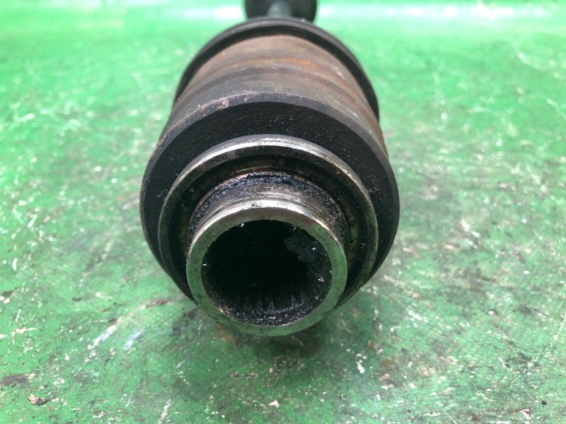 Привод задний левый MDX (YD1) 00-06 2002 Внедорожник 3.5 Привод задний левый MDX (YD1) 00-06 2002 Внедорожник 3.5