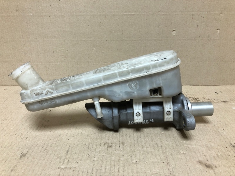 Главный тормозной цилиндр DODGE JOURNEY 08-20 Главный тормозной цилиндр DODGE JOURNEY 08-20