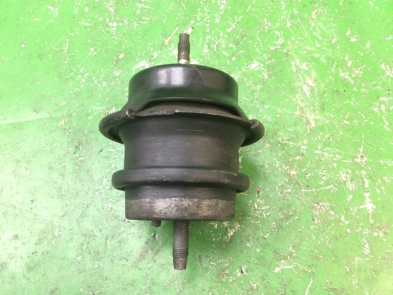 Подушка двигателя G25/G35/G37/Q40 06-14 2008 Седан 3.5 VQ35HR