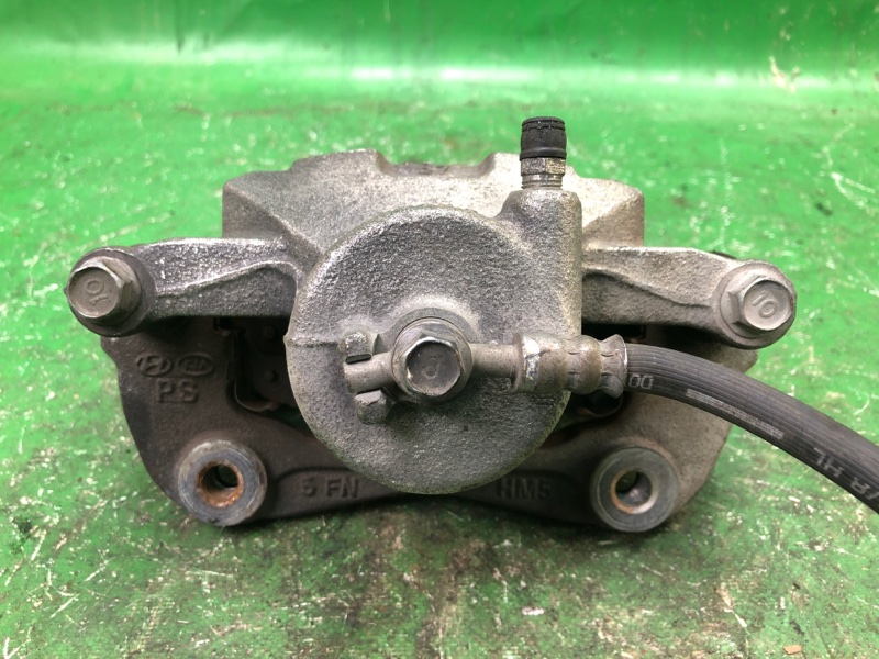 Суппорт тормозной передний правый KIA SOUL PS 13-19 2.0 G4NC Суппорт тормозной передний правый KIA SOUL PS 13-19 2.0 G4NC