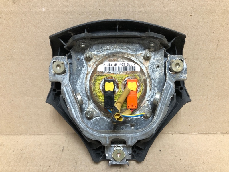 Подушка безопасности в руль TOYOTA SOLARA 03-09 ACV30L Кабриолет 3.3 3MZ-FE Подушка безопасности в руль TOYOTA SOLARA 03-09 ACV30L Кабриолет 3.3 3MZ-FE