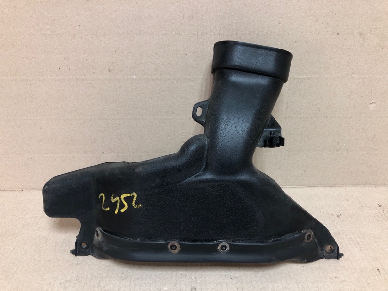 Воздухозаборник TOYOTA SOLARA 03-09 2006 ACV30L Кабриолет 3.3 3MZ-FE 17750-AA011 Б/У