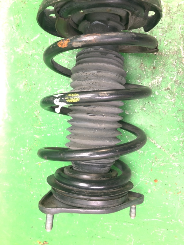 Амортизатор передний правый SOUL PS 13-19 2016 2.0 G4NC Амортизатор передний правый SOUL PS 13-19 2016 2.0 G4NC