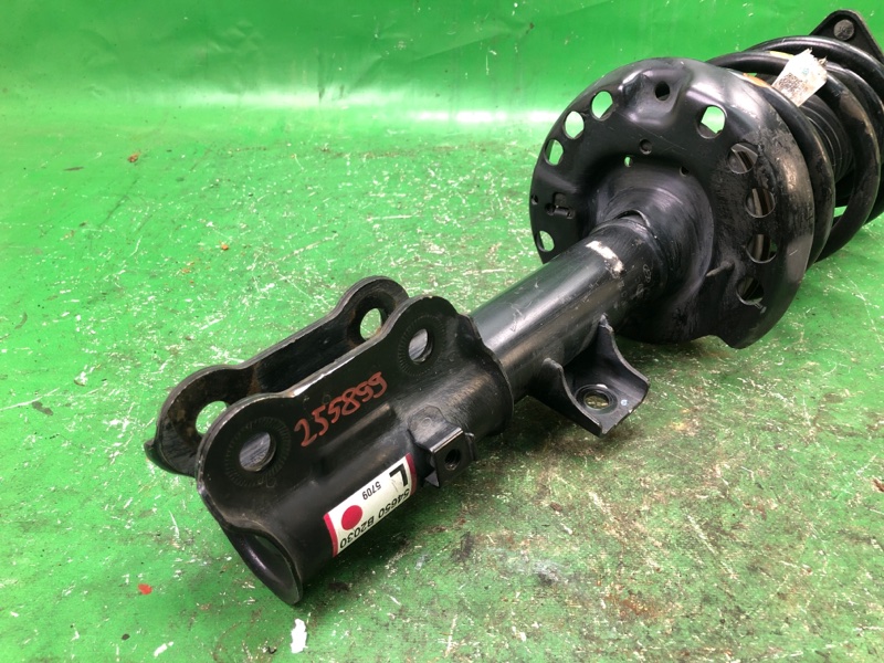 Амортизатор передний левый KIA SOUL PS 13-19 2.0 G4NC Амортизатор передний левый KIA SOUL PS 13-19 2.0 G4NC