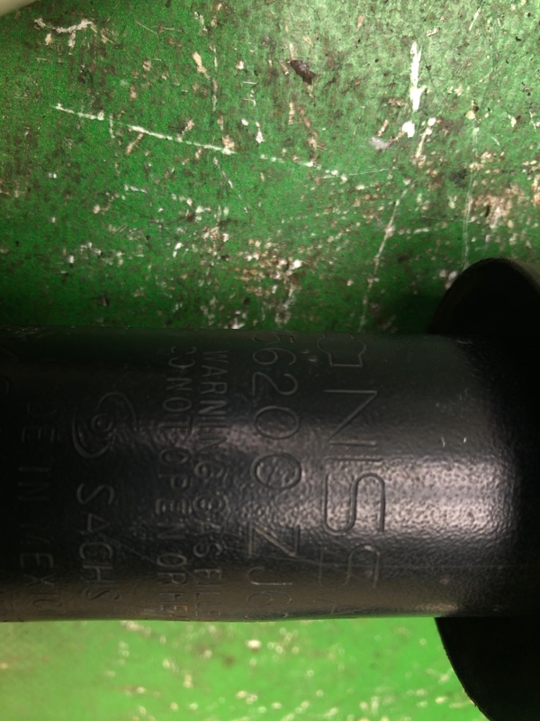 Амортизатор задний SENTRA (B16) 06–12 2012 2.0 MR20DE