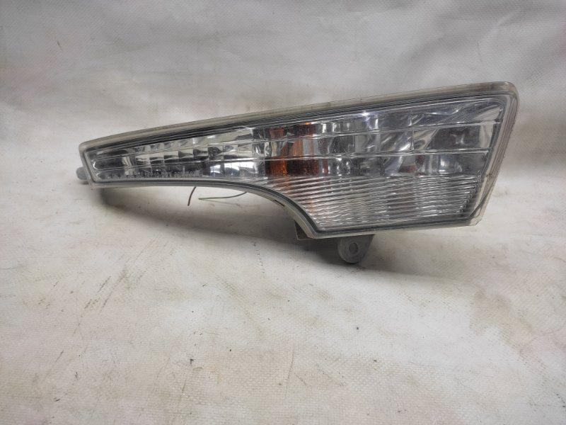Повторитель поворота в бампер передний правый NISSAN ALTIMA L33 12-18 26130-3TA0A Б/У