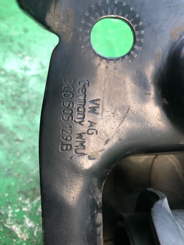 Рычаг задней подвески продольный задний левый PASSAT CC 12-18 2013 Седан 2.0 CBFA