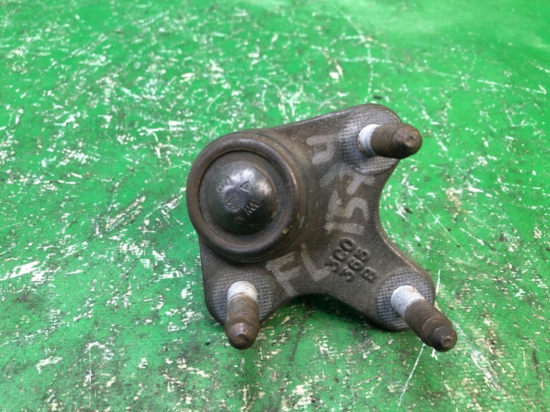 Шаровая опора передняя левая PASSAT CC 12-18 2013 Седан 2.0 CBFA