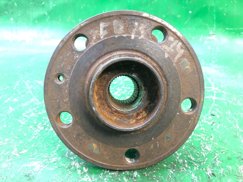 Ступица передняя правая VOLKSWAGEN PASSAT CC 12-18 2013 Седан 2.0 CBFA 1K0 407 621 F Б/У