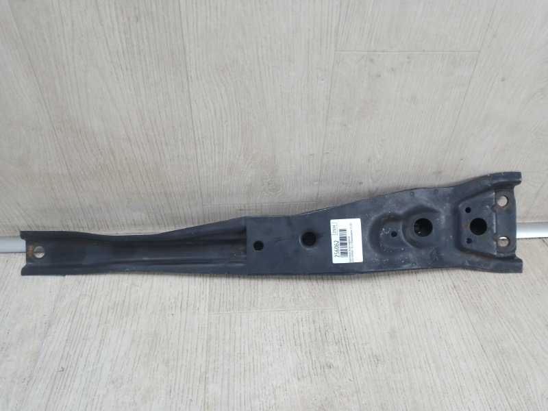 Балка двигателя продольная JEEP PATRIOT 10-17 Внедорожник 2.0