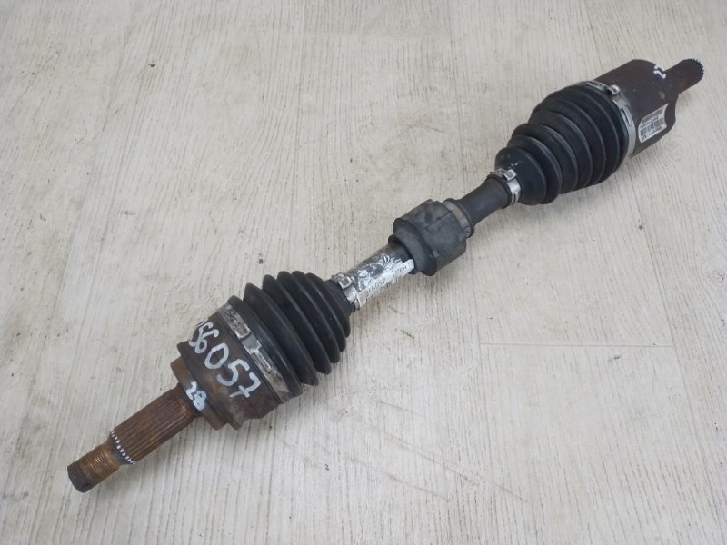 Запчасть привод передний левый JEEP PATRIOT 10-17 2014 Внедорожник 2.0 5085220AE Б/У Привод передний левый JEEP PATRIOT 10-17 2014 Внедорожник 2.0 5085220AE Б/У