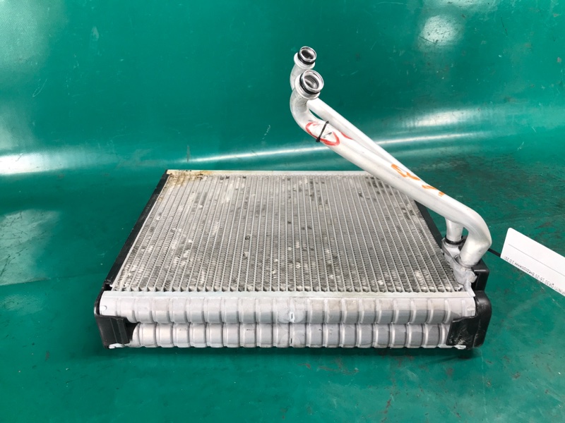 Испаритель кондиционера QX30 16-20 2018 Внедорожник 2.0 20PET