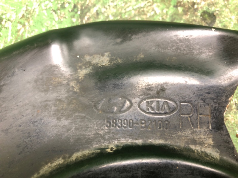 Защита тормозного диска задняя правая KIA SOUL PS 13-19 PS 2.0 G4NC Защита тормозного диска задняя правая KIA SOUL PS 13-19 PS 2.0 G4NC