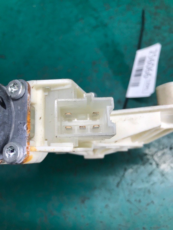 Моторчик стеклоподъемника передний левый QX30 16-20 2018 Внедорожник 2.0 20PET