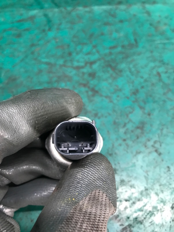 Датчик давления кондиционера QX30 16-20 2018 Внедорожник 2.0 20PET