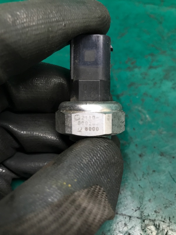 Датчик давления кондиционера QX30 16-20 2018 Внедорожник 2.0 20PET