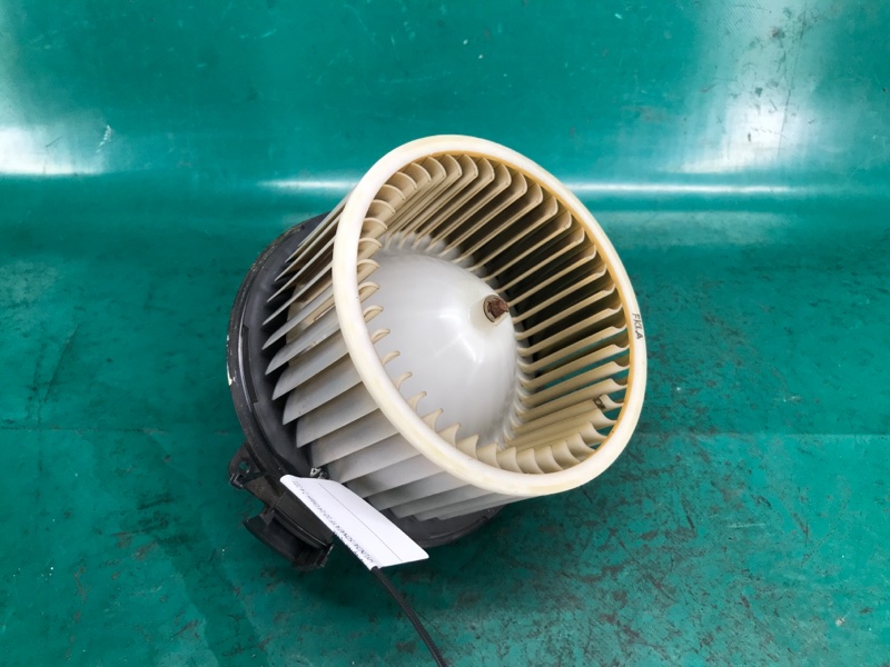 Моторчик печки HYUNDAI SONATA YF 10-14 2011 Седан 2.4 97113-3S000 Б/У