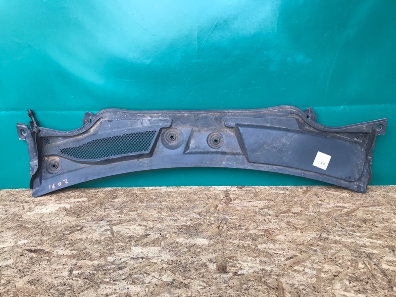 Запчасть пластик под лобовое стекло / жабо INFINITI QX30 16-20 2018 Внедорожник 2.0 20PET 66862-5DF0A Б/У Пластик под лобовое стекло / Жабо INFINITI QX30 16-20 2018 Внедорожник 2.0 20PET 66862-5DF0A Б/У