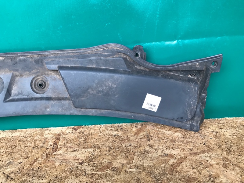 Пластик под лобовое стекло / Жабо QX30 16-20 2018 Внедорожник 2.0 20PET Пластик под лобовое стекло / Жабо QX30 16-20 2018 Внедорожник 2.0 20PET