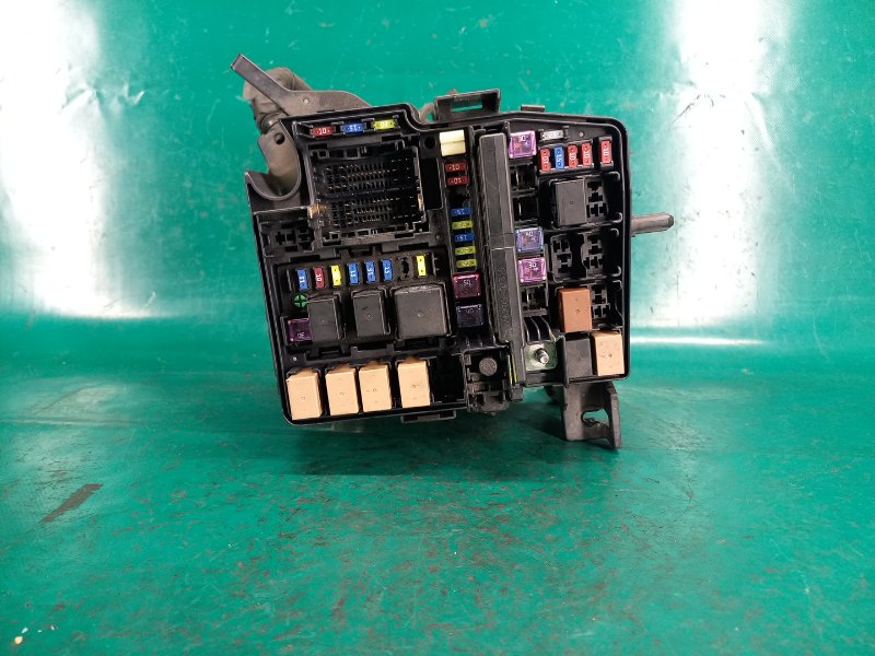 Блок предохранителей моторный отсек HYUNDAI SONATA YF 10-14 2011 Седан 2.4 Б/У