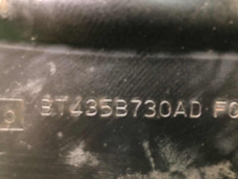 Рычаг задней подвески продольный задний правый EDGE 06-14 2012 Внедорожник 2.0 Рычаг задней подвески продольный задний правый EDGE 06-14 2012 Внедорожник 2.0