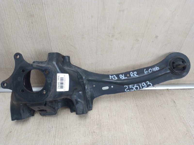 Рычаг задней подвески продольный правый MAZDA 3 BL 09-13 2012 2.0 LF-VE BBM4-28-200B Б/У