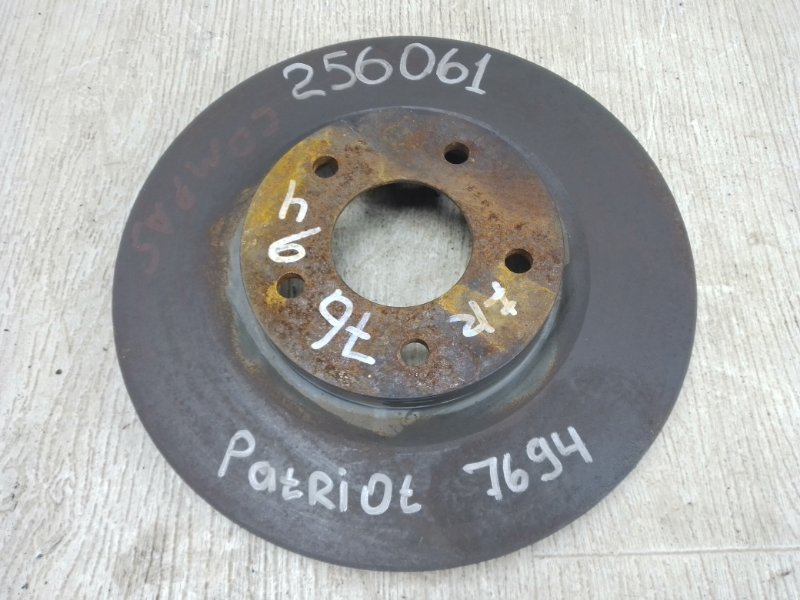 Запчасть тормозной диск передний JEEP PATRIOT 10-17 2014 Внедорожник 2.0 5105514AA Б/У Тормозной диск передний JEEP PATRIOT 10-17 2014 Внедорожник 2.0 5105514AA Б/У