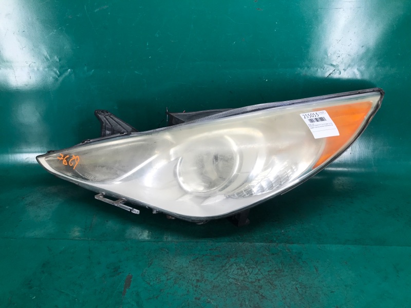 Запчасть фара левая HYUNDAI SONATA YF 10-14 2011 Седан 2.4 92101-3Q000 Б/У Фара левая HYUNDAI SONATA YF 10-14 2011 Седан 2.4 92101-3Q000 Б/У