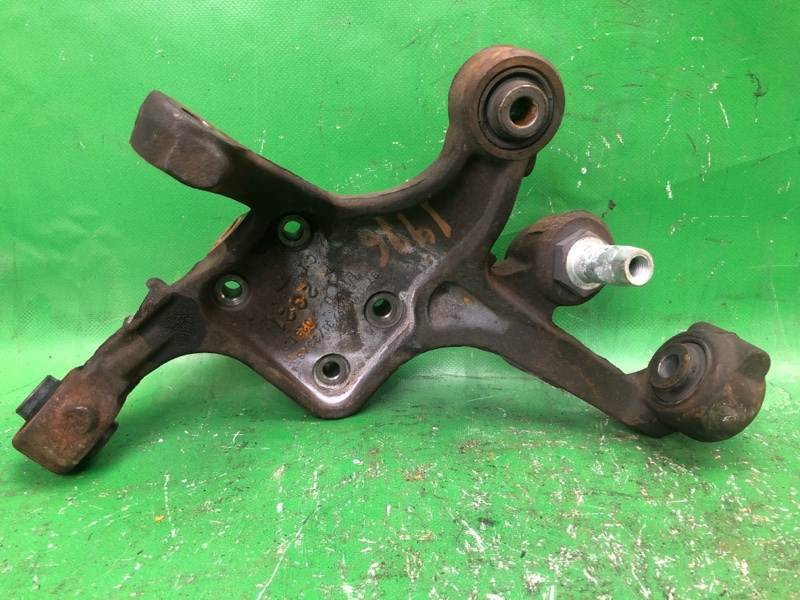 Цапфа задняя левая MITSUBISHI GALANT 03-12 2010 Седан 2.4 4G69 3770A065 Б/У