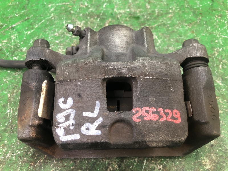 Запчасть суппорт тормозной задний левый MITSUBISHI GALANT 03-12 2010 Седан 2.4 4G69 4605A016 Б/У Суппорт тормозной задний левый MITSUBISHI GALANT 03-12 2010 Седан 2.4 4G69 4605A016 Б/У