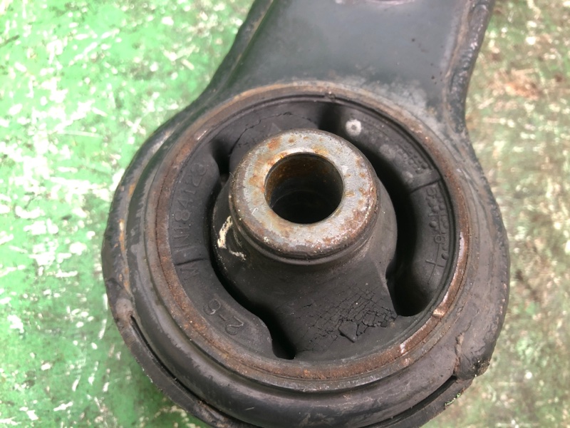 Рычаг передней подвески нижний передний левый MITSUBISHI GALANT 03-12 Седан 2.4 4G69 Рычаг передней подвески нижний передний левый MITSUBISHI GALANT 03-12 Седан 2.4 4G69