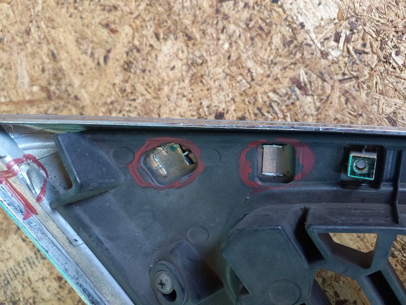 Решетка радиатора SORENTO XM 09-14 2010 Внедорожник 2.4 G4KE