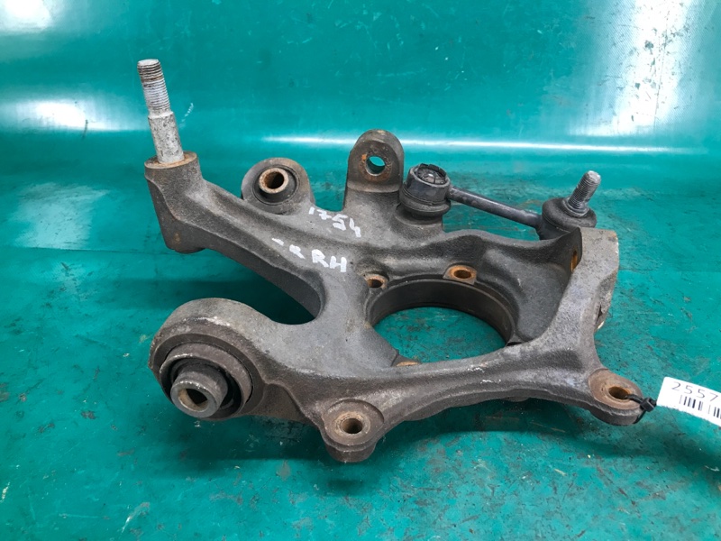 Цапфа задняя правая KIA SORENTO XM 09-14 Внедорожник 2.4 G4KE