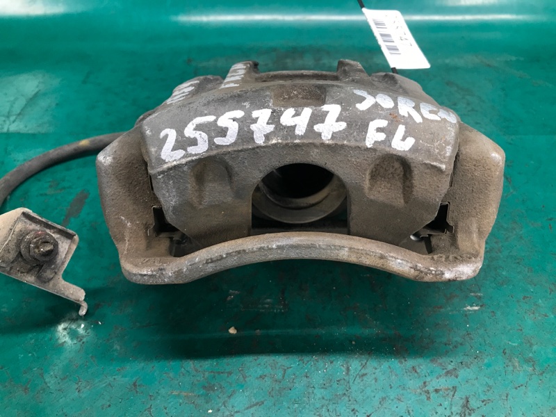 Суппорт тормозной передний левый KIA SORENTO XM 09-14 Внедорожник 2.4 G4KE