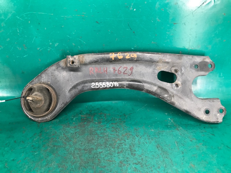 Рычаг задней подвески продольный левый HYUNDAI SONATA YF 10-14 2011 Седан 2.4 552703Q000 Б/У