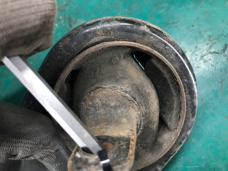 Рычаг задней подвески продольный левый HYUNDAI SONATA YF 10-14 Седан 2.4