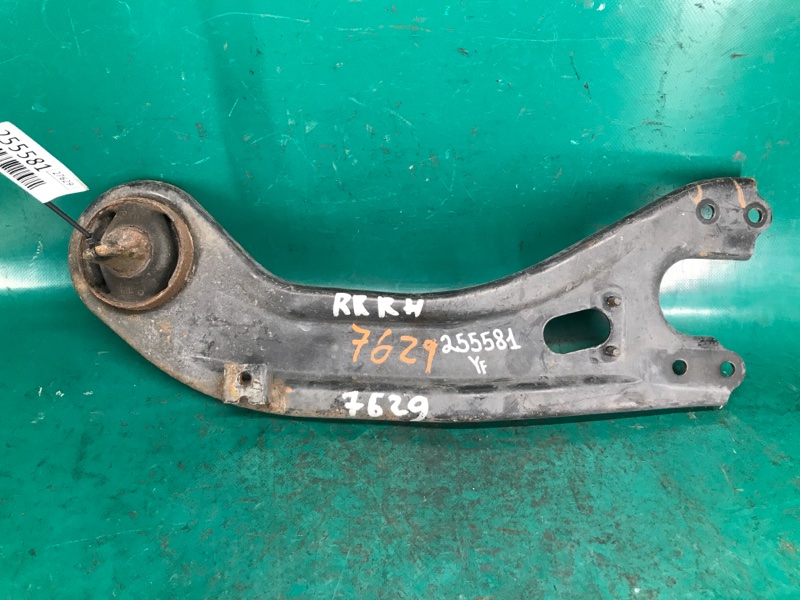 Запчасть рычаг задней подвески продольный правый HYUNDAI SONATA YF 10-14 2011 Седан 2.4 552803Q000 Б/У Рычаг задней подвески продольный правый HYUNDAI SONATA YF 10-14 2011 Седан 2.4 552803Q000 Б/У