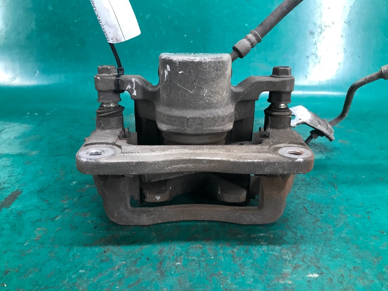 Суппорт тормозной задний правый SORENTO XM 09-14 2010 Внедорожник 2.4 G4KE