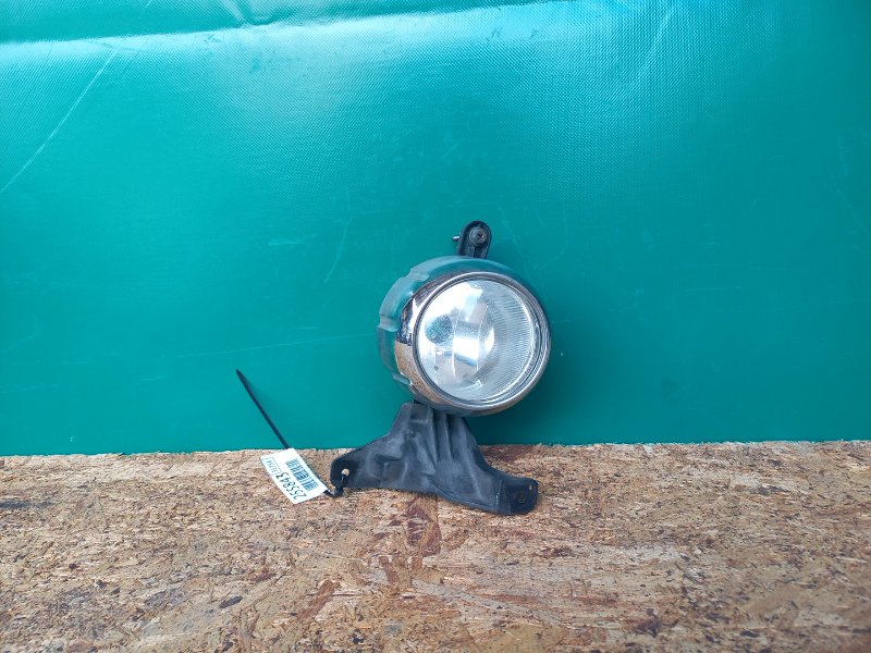 Противотуманная фара левая KIA SORENTO XM 09-14 2010 Внедорожник 2.4 G4KE 92201-1U000 Б/У