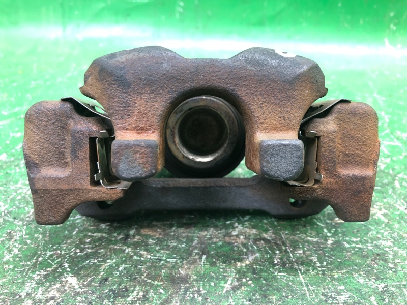 Суппорт тормозной задний левый ES300 ES330 01-06 2002 MCV30 3.0 1MZFE Суппорт тормозной задний левый ES300 ES330 01-06 2002 MCV30 3.0 1MZFE