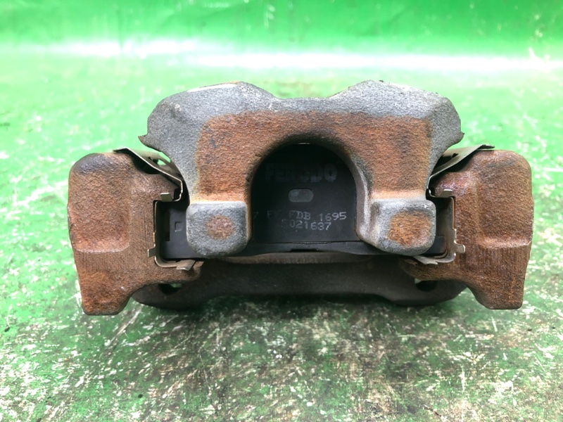 Суппорт тормозной задний правый ES300 ES330 01-06 2002 MCV30 3.0 1MZFE Суппорт тормозной задний правый ES300 ES330 01-06 2002 MCV30 3.0 1MZFE