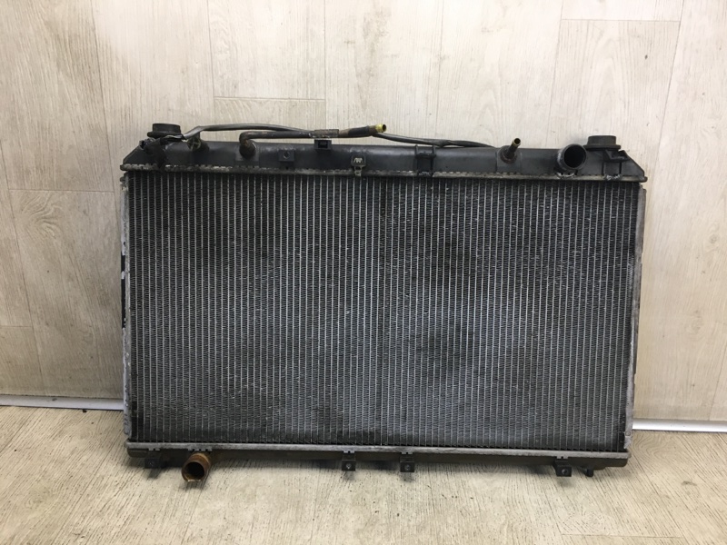 Радиатор основной LEXUS ES300 96-01 1998 MCV20 3.0 1MZFE 1640020090 Б/У