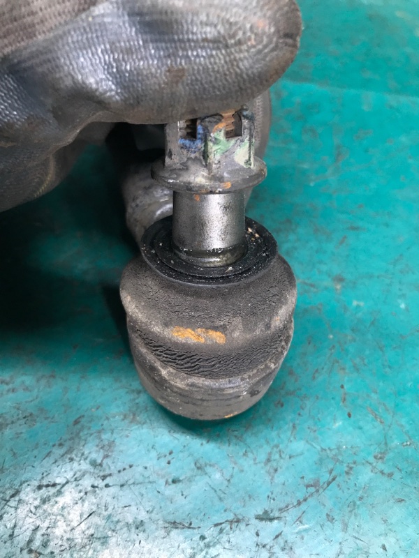 Рычаг задней подвески поперечный нижний левый SORENTO XM 09-14 2010 Внедорожник 2.4 G4KE